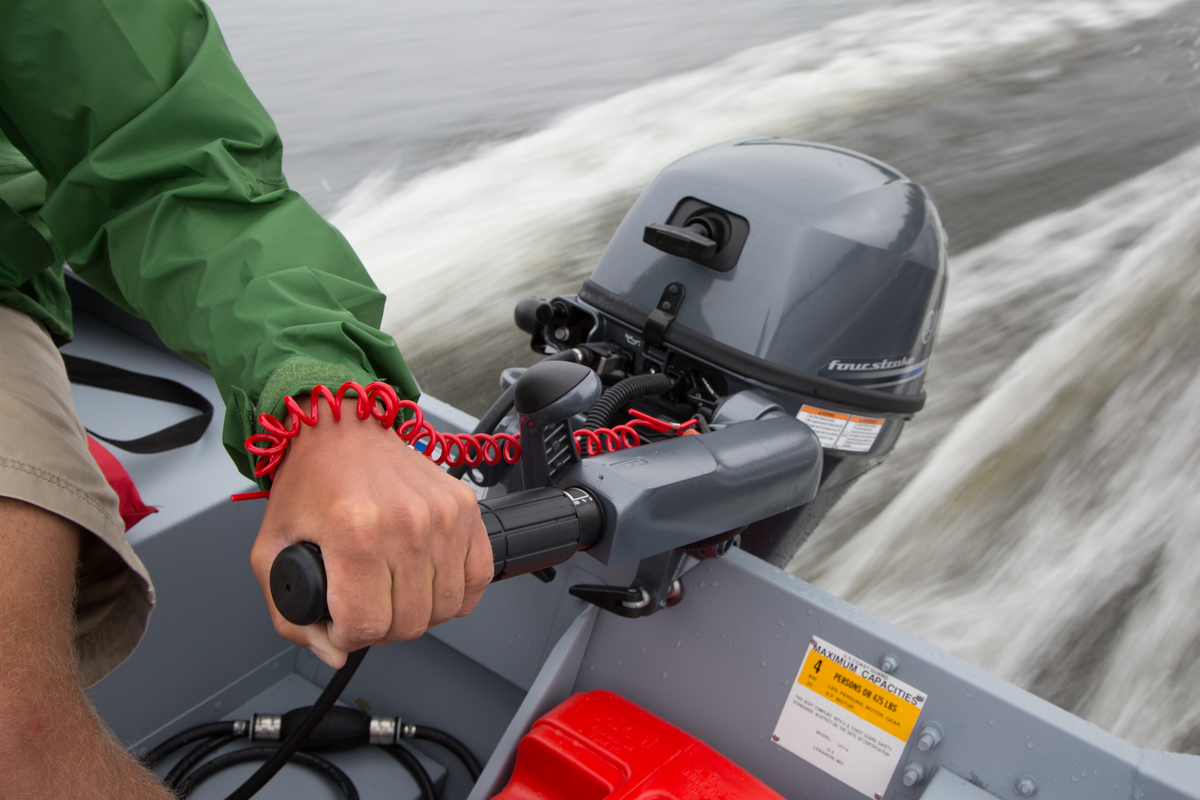 Yamaha 8 HP F8SMHB Outboard | 15″ Shaft | Manual Start | Manual Tilt - Image 5