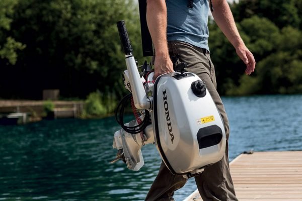 HONDA 5 HP BF5DHSHNA Outboard | 15″ Shaft | Manual Start | Manual Tilt - Image 6